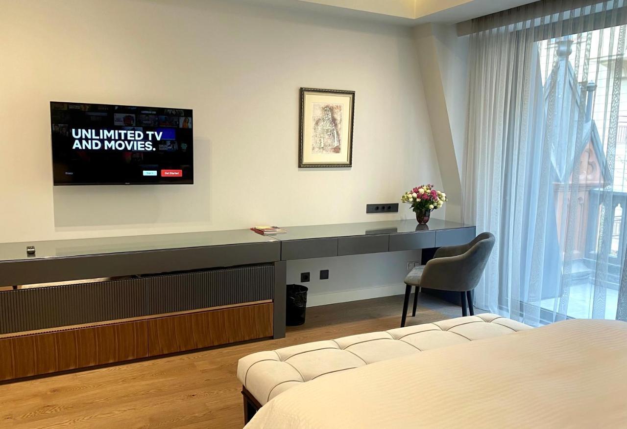 Heart Of Yerevan - City Center Luxury Apartments Esterno foto