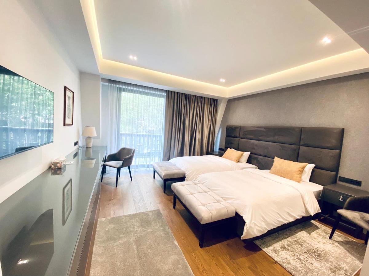 Heart Of Yerevan - City Center Luxury Apartments Esterno foto